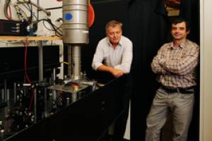 Hoher Druck macht Wasserstoff metallisch