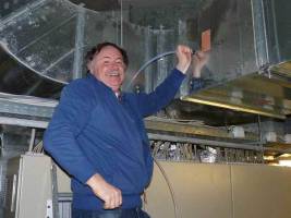 Spannung in der Kinoluft