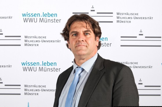 Andreas L�schel 
		 � WWU - Laura Grahn