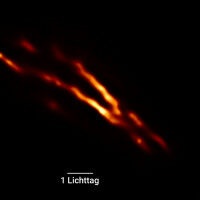 Zoom ins dunkle Herz von Centaurus A