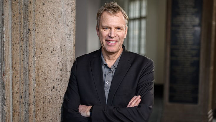 Foto: UHH/Engels Studienleiter Wolfgang Maennig war 1988 Olympiasieger im Rudern