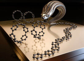 Molekülketten mit Biss: Durchbruch in der Polymerforschung