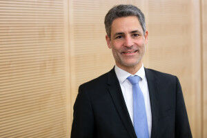 Andreas Fischer leaves the MHH