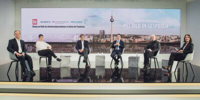 Annäherung hinter den Schlagzeilen