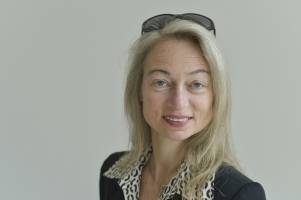 Arabic Studies Scholar Beatrice Gr�ndler Receives 2017 Leibniz Prize from the German Research Foundation