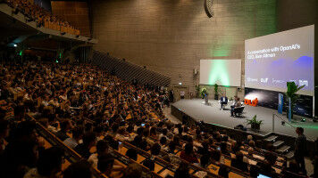 ChatGPT: Denkmaschine mit Regulierungsbedarf