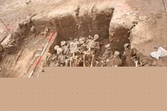 Massengrab von Pestopfern eines Krankheitsausbruchs im 16. Jahrhundert in Ellwan