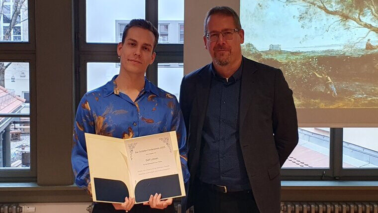 Festive presentation of the certificate for the Schiller Prize 2025 to prizewinn