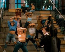 Filmkollektiv aus Ilmenau produziert Musicalserie 'Dancing in the Shadow'