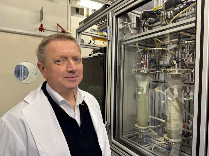 Ralf Takors leitet das Institut für Bioverfahrenstechnik (IBVT) der Universität