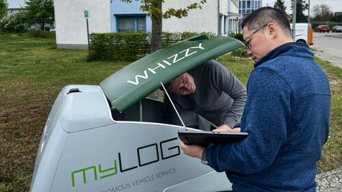 Der autonome Einkaufs- und Lieferroboter der TU Ilmenau ,,Whizzy&rsquo;