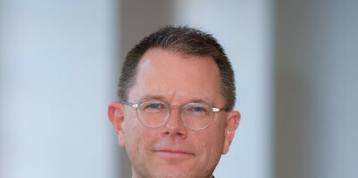 Hinnerk Wi�mann bleibt Vorsitzender des Senats