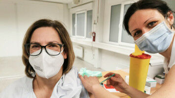 Impfmythen zu Corona: UKJ-Experten stellen klar