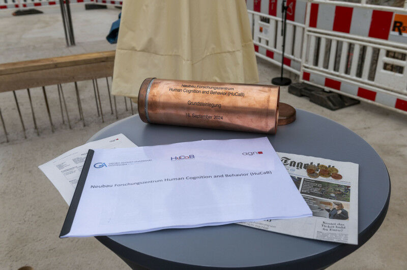 Dokumentenkapsel Foto: Universität Göttingen/Peter Heller