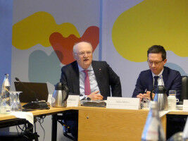 Klinik-Neubau auf gutem Weg