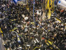 Künstlicher Kristall: Magnetismus im WM-Fieber