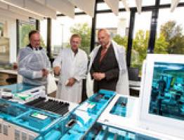 MHH er�ffnet das neue Zentrallabor