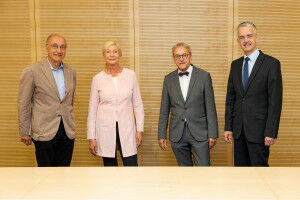 Mittler zwischen Patient und Klinik