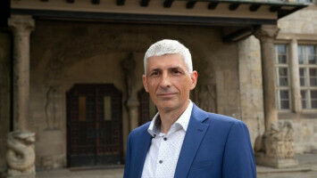 Neuer Kanzler gew�hlt