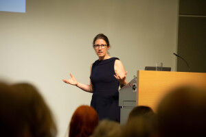 Philosophie-Professorin Barbara Vetter erh�lt Leibniz-Preis 2026 der Deutschen Forschungsgemeinschaft