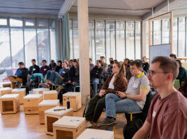 Quantenwissenschaften von Studierenden f�r Studierende