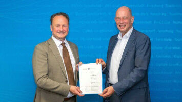 Tiefensee ernennt neuen Präsidenten der Universität Jena