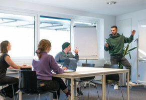 TU Ilmenau weiht neuen multifunktionalen Lernraum für Studierende und Lehrende ein