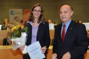T�binger Absolventin erh�lt Exzellenzpreis 2011 der Deutsch-Franz�sischen Hochschule