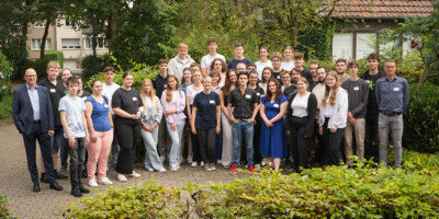 Universit�t begr��t 39 neue Auszubildende