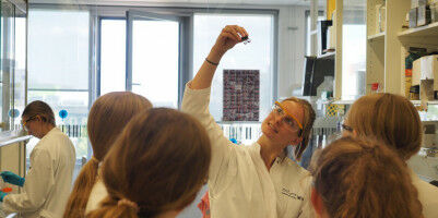 Universit�t M�nster l�dt Sch�lerinnen ein