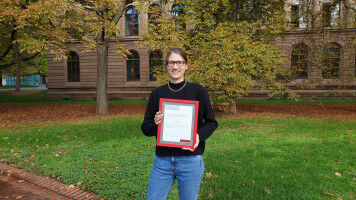 Universit�t Stuttgart erh�lt ,,Preis f�r eine vorbildliche Volontariatsausbildung in der Hochschul&shy;kommunikation