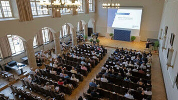Wege zur Stärkung der Demokratie