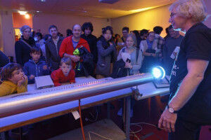 When Audiences Enthusiastically Engage With Physics Concepts