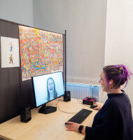 Wie l�sst sich Lachen unterdr�cken?