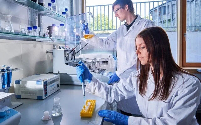 Laborbasierte Forschung ist unverzichtbar für wissenschaftlichen Fortschritt, zu